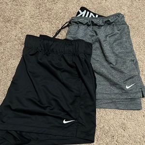 Nike shorts with pockets